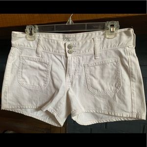 Crisp white Size 6 Old Navy Jean shorts